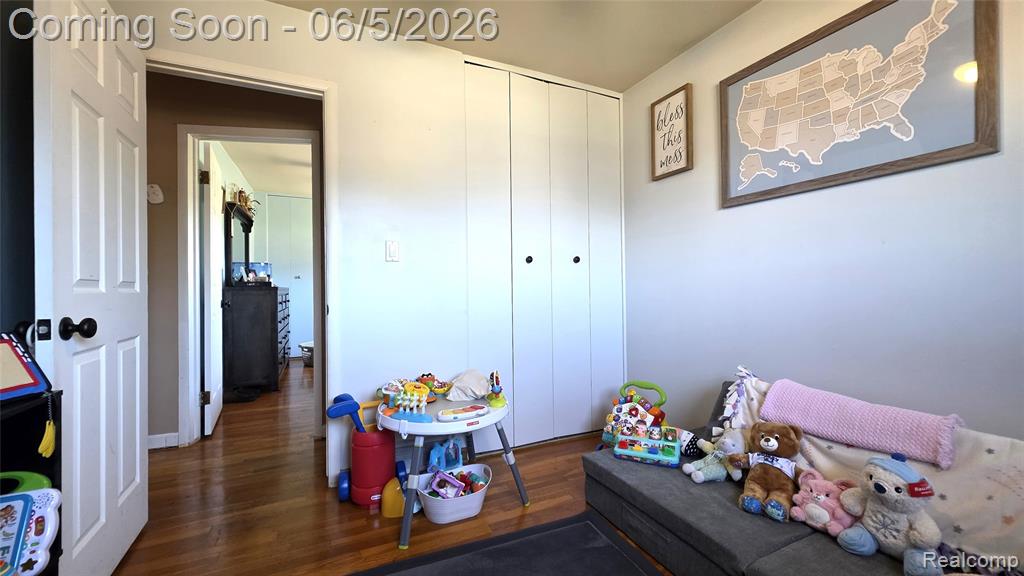 16017 Chestnut Street, Roseville, MI 48066 — Photo 25