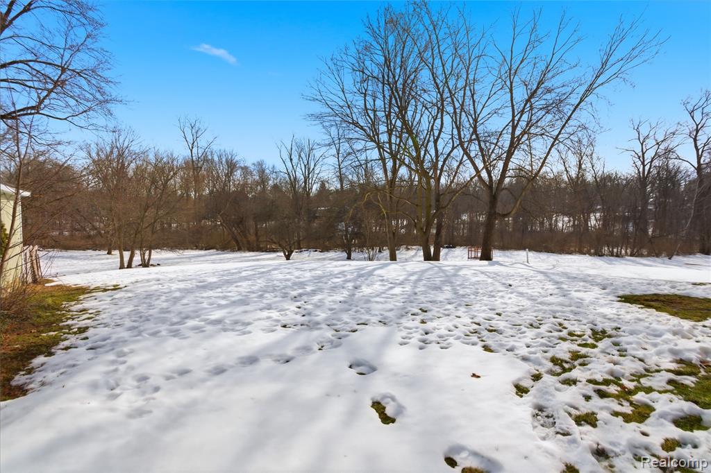 413 Newton Drive, Lake Orion, MI 48362 — Photo 5
