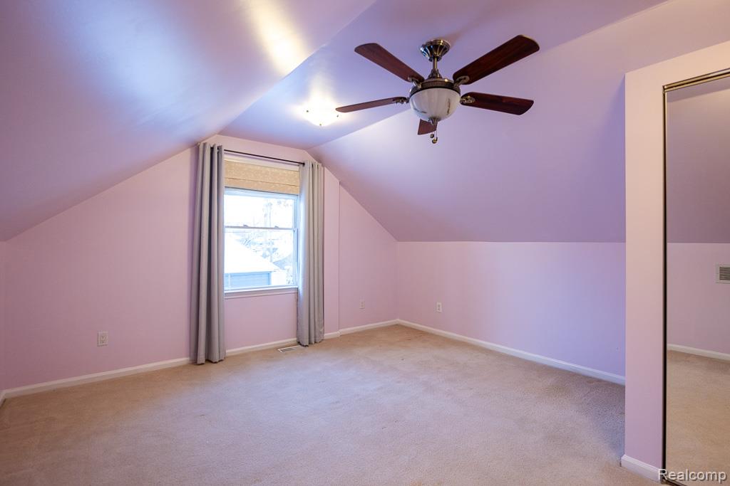 620 CATALPA Drive, Royal Oak, MI 48067 — Photo 11