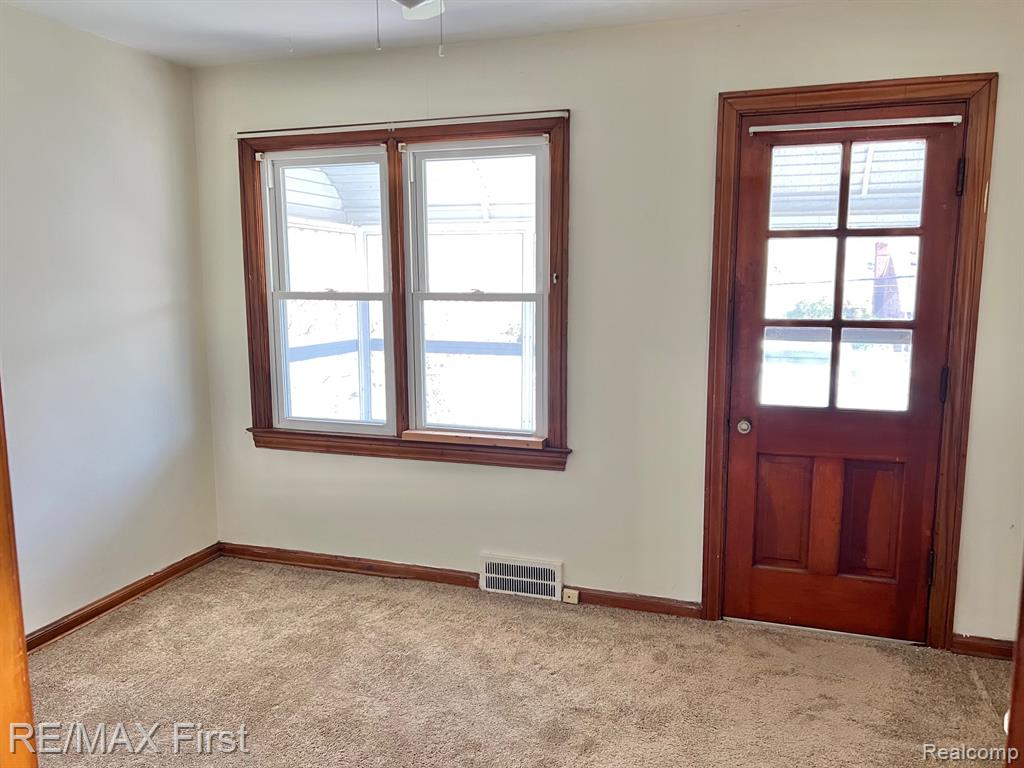 1618 Anita Avenue, Grosse Pointe Woods, MI 48236 — Photo 18