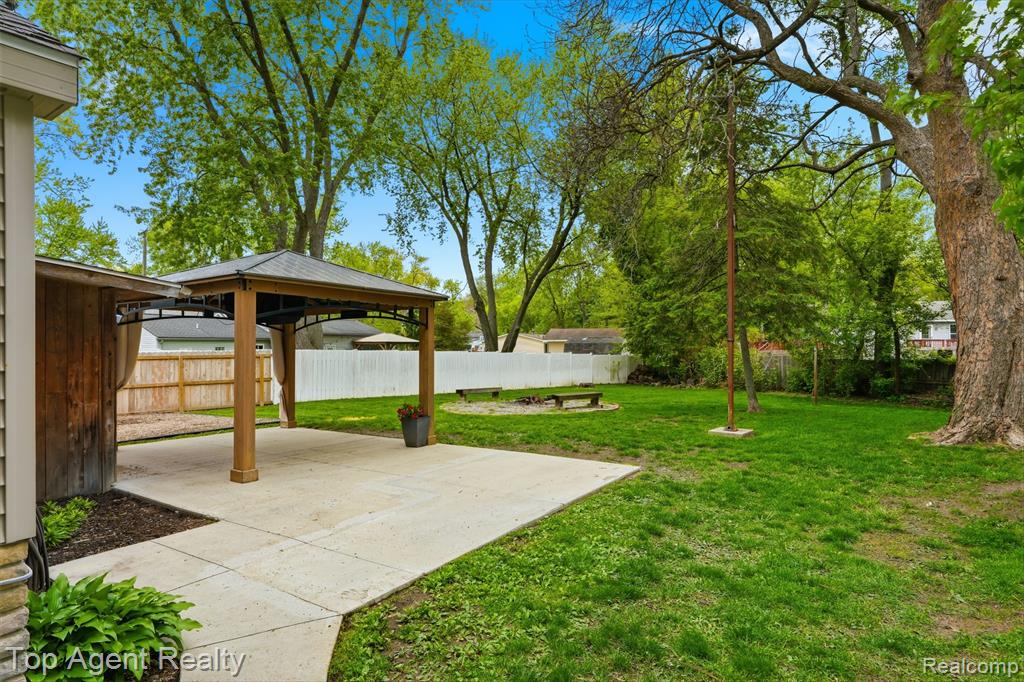 7048 Lapham, Waterford, MI 48329 — Photo 26