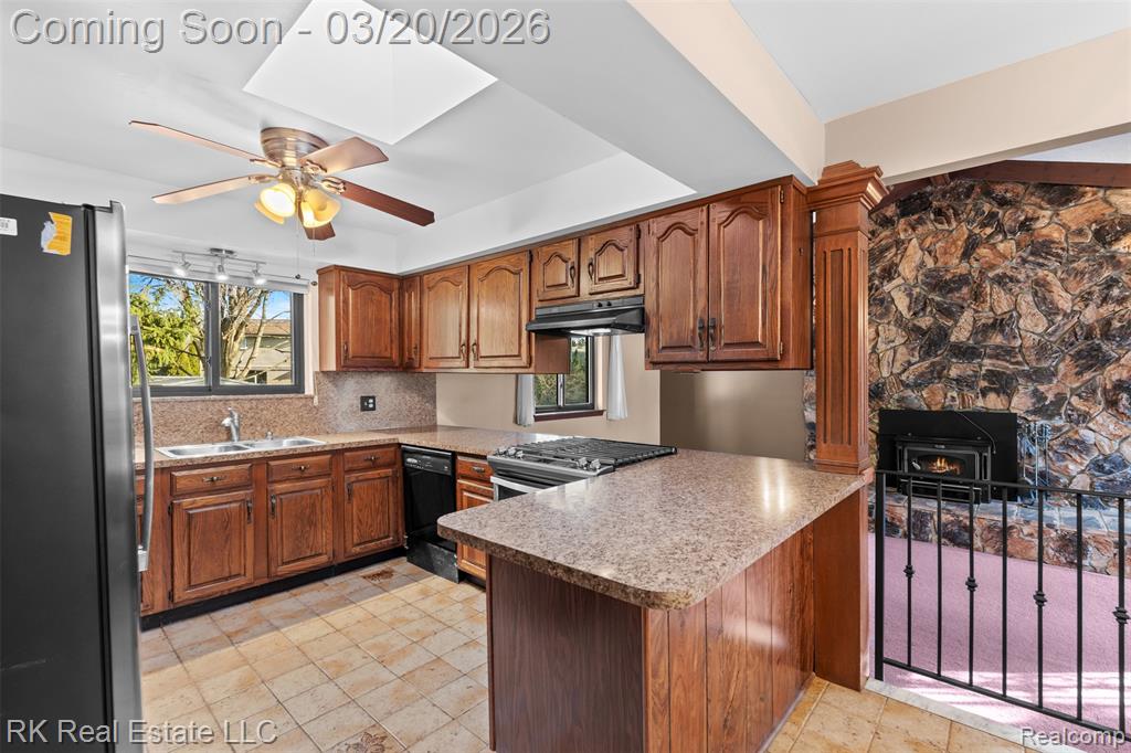 41319 Julie Court, Clinton Twp, MI 48038 — Photo 13