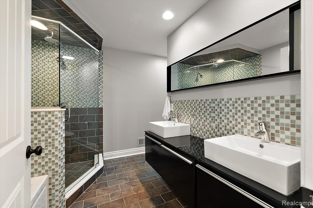 415 Yerkes Street, Northville, MI 48167 — Photo 58