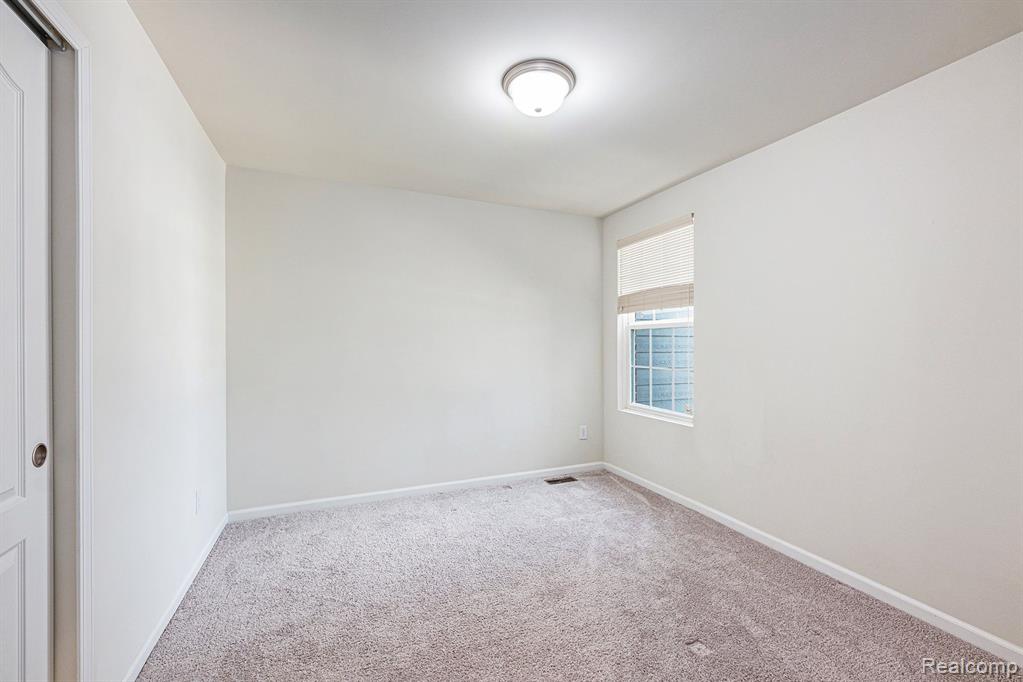 43445 CHANCELLOR Lane, Novi, MI — Photo 13