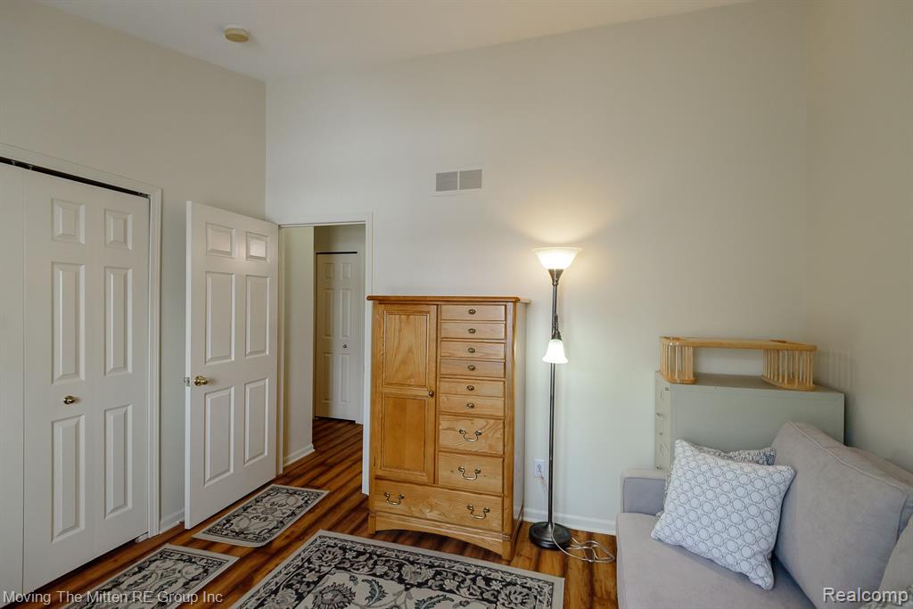 1856 N Kenwyck Drive, Ypsilanti, MI 48198 — Photo 22