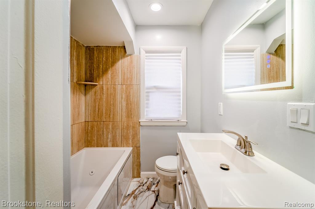 17228 Stout Street, Detroit, MI 48219 — Photo 20