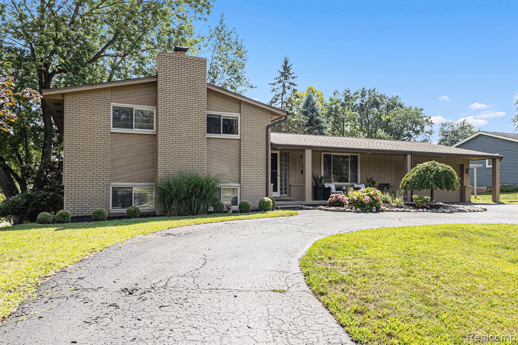 6507 Amy Drive, Clarkston, MI 48348 — Photo 4