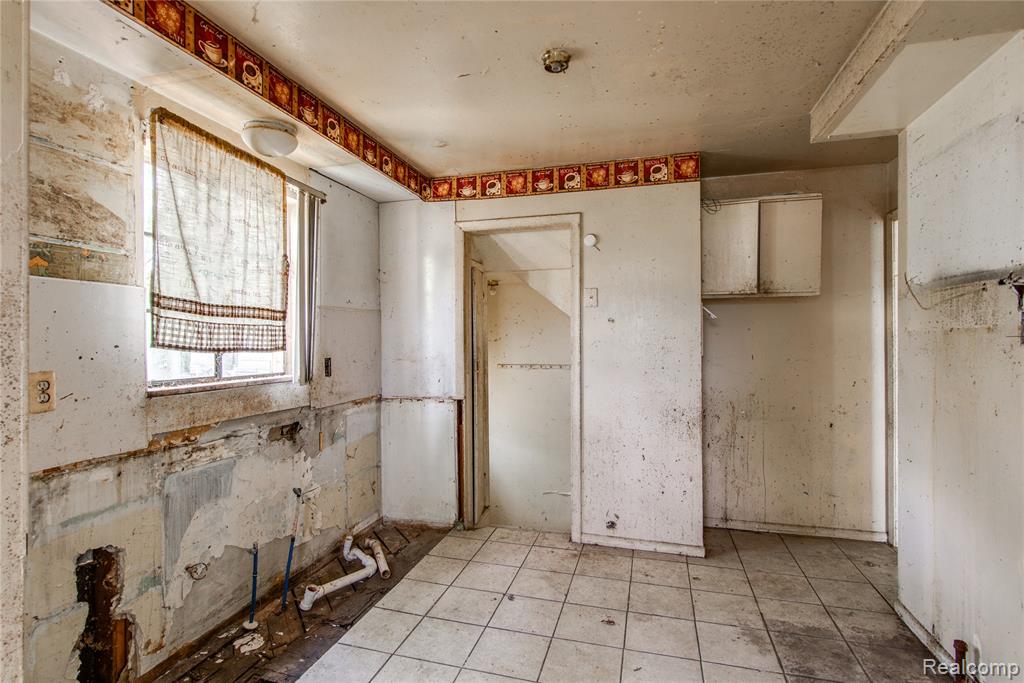 601 Alameda Street, Highland Park, MI 48203 — Photo 8