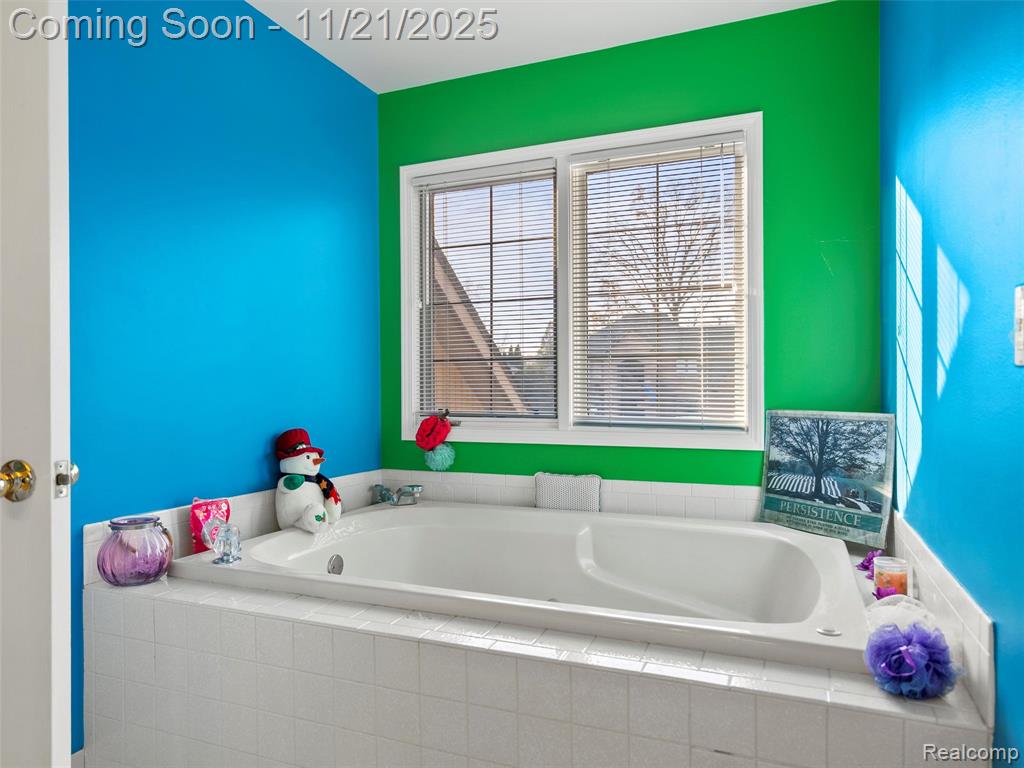 809 Grovecrest, Rochester Hills, MI 48307 — Photo 18