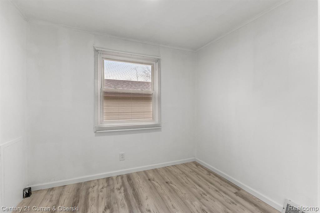 7157 CHEROKEE Street, Taylor, MI 48180 — Photo 20