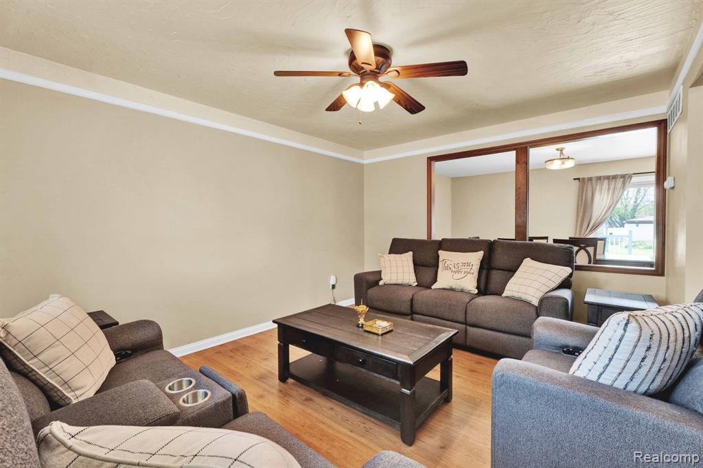 43819 Fredericksburg Street, Canton, MI 48188 — Photo 7