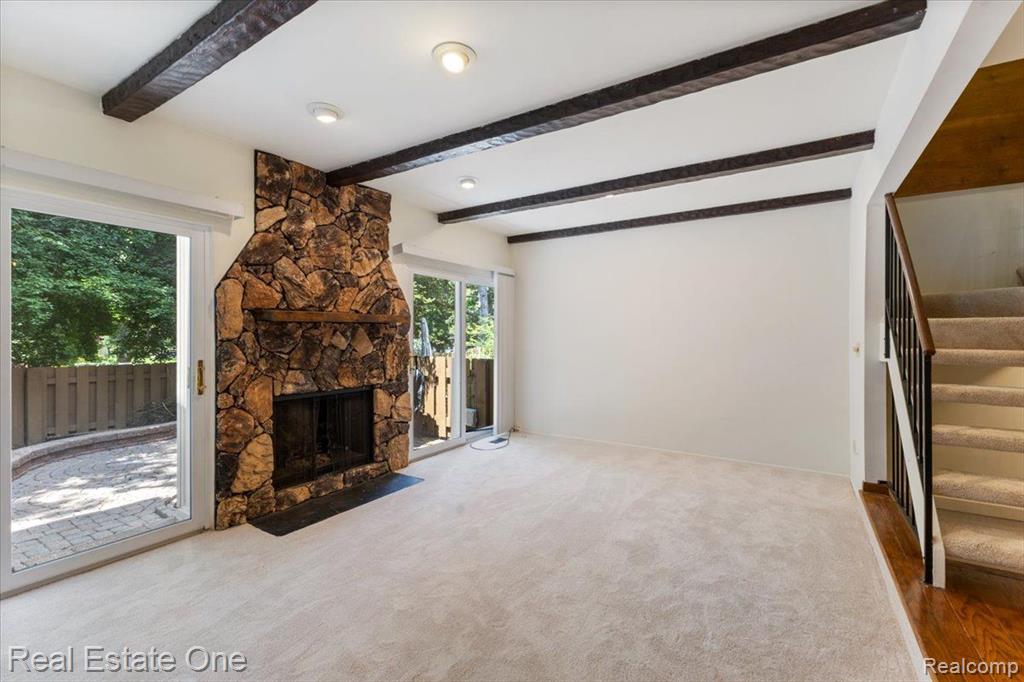 1649 BRENTWOOD Drive, 140, Troy, MI 48098 — Photo 18