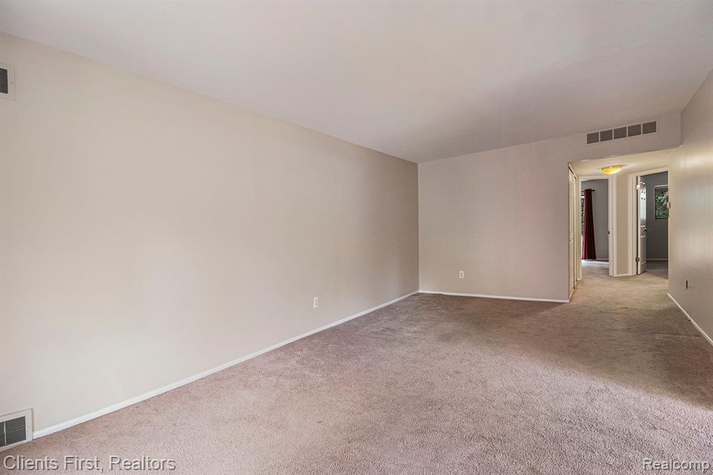 500 FORD Street, C8, Plymouth, MI 48170 — Photo 7