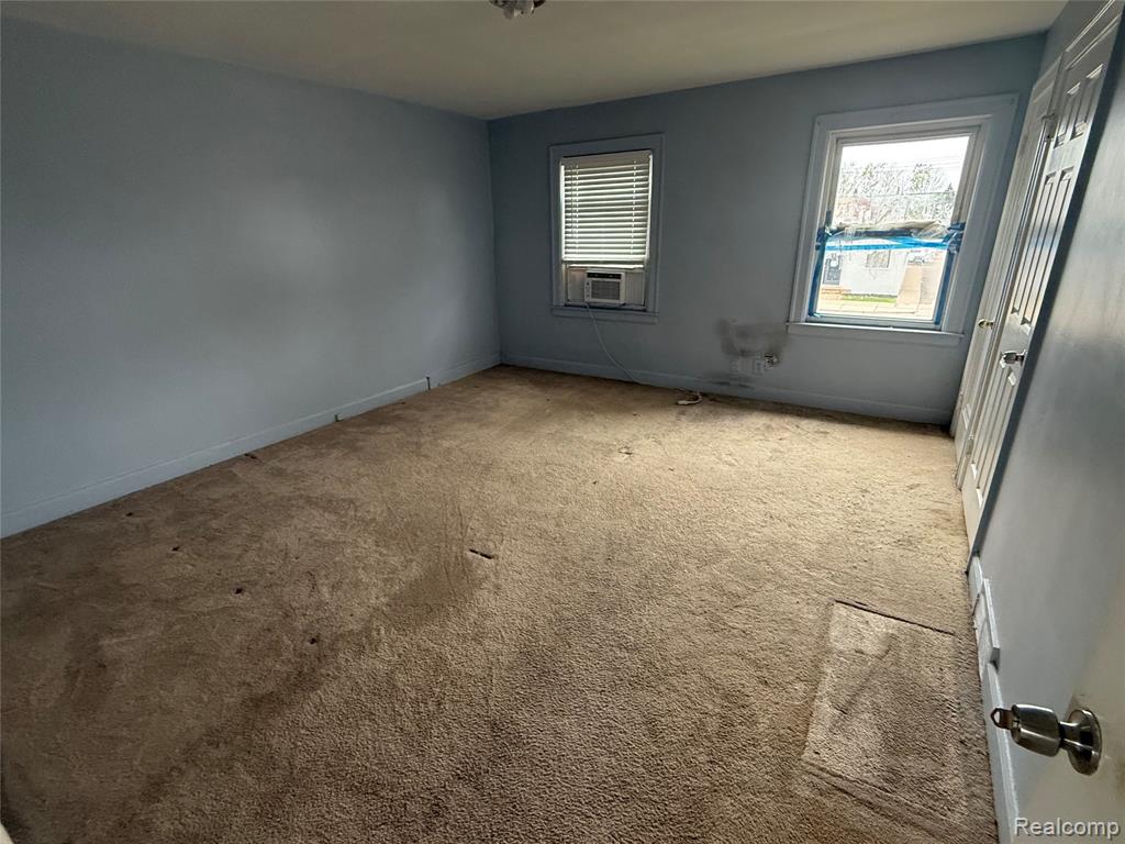 6306 Schaefer Road, Dearborn, MI 48126 — Photo 15