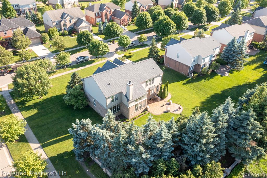 48934 Freestone Drive, Northville, MI 48168 — Photo 55