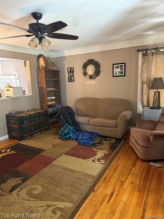 8774 Shannon Drive, Sterling Heights, MI 48314 — Photo 4