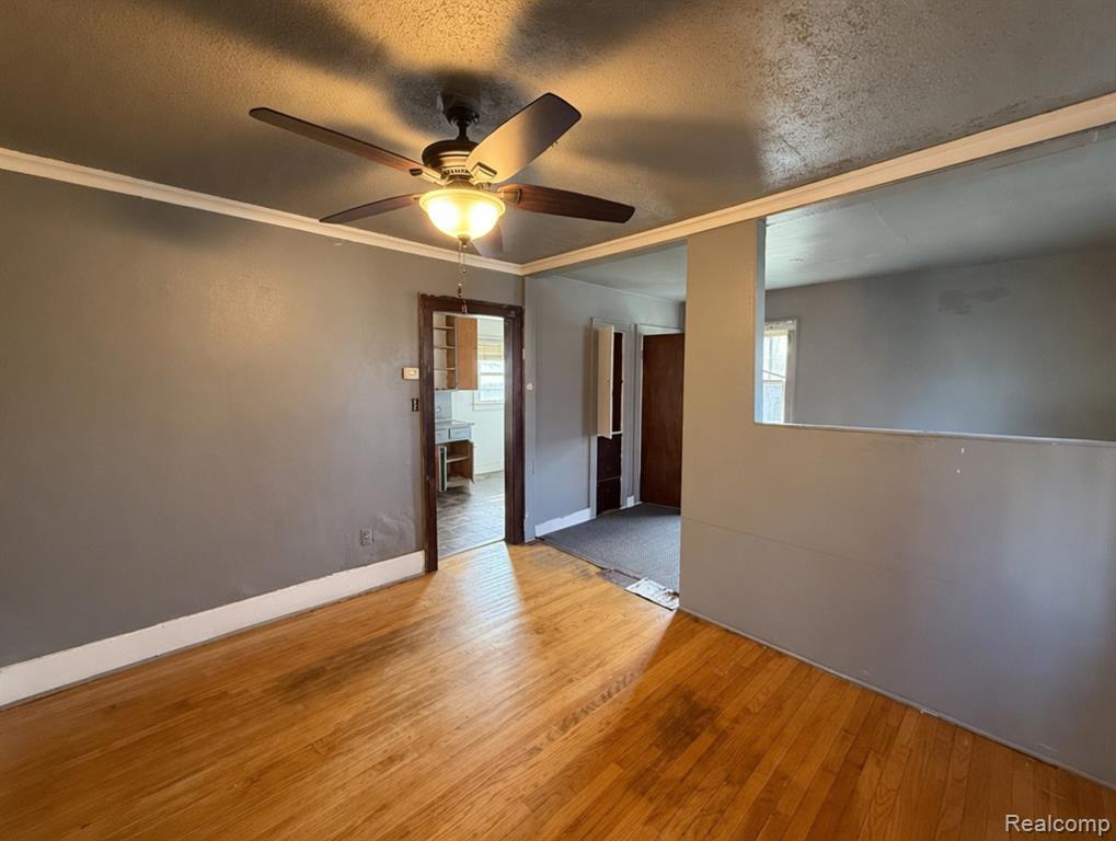 614 E Marengo Avenue, Flint, MI 48505 — Photo 4