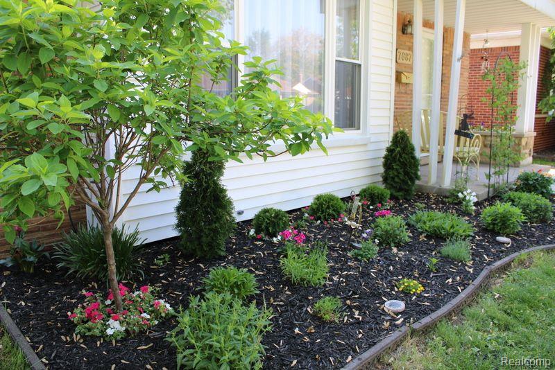 7687 CORTLAND Avenue, Allen Park, MI 48101 — Photo 4