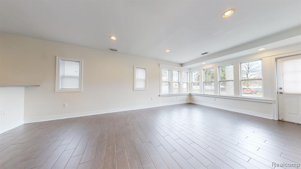 444 MASSOIT Street, Clawson, MI — Photo 12