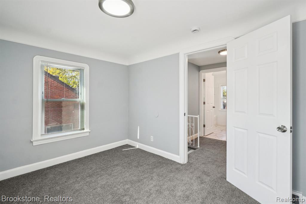 13380 Kilbourne Street, Detroit, MI 48213 — Photo 24