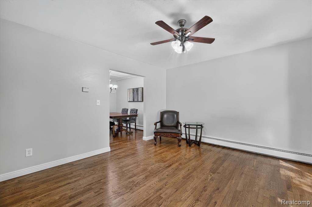 423 Sunset, White Lake, MI 48383 — Photo 13