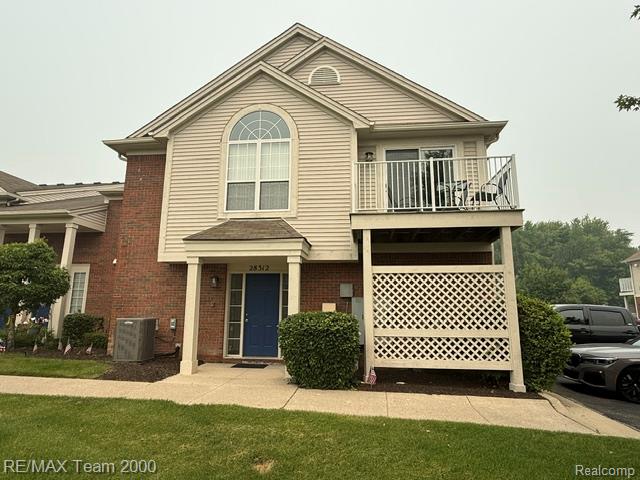 28312 Adler Park Drive S, New Baltimore, MI
