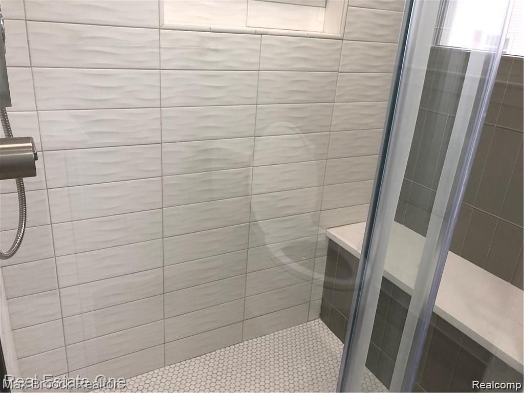 6286 PEPPER HILL Street, West Bloomfield, MI — Photo 12