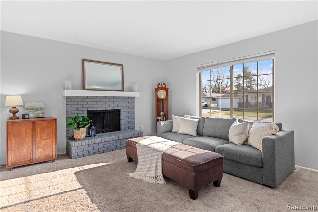 81 DAYTON Street, Oxford, MI 48371 — Photo 9