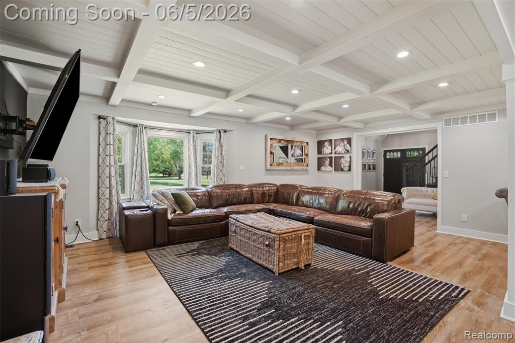 5080 Pleasant Valley Road, Brighton, MI 48114 — Photo 10