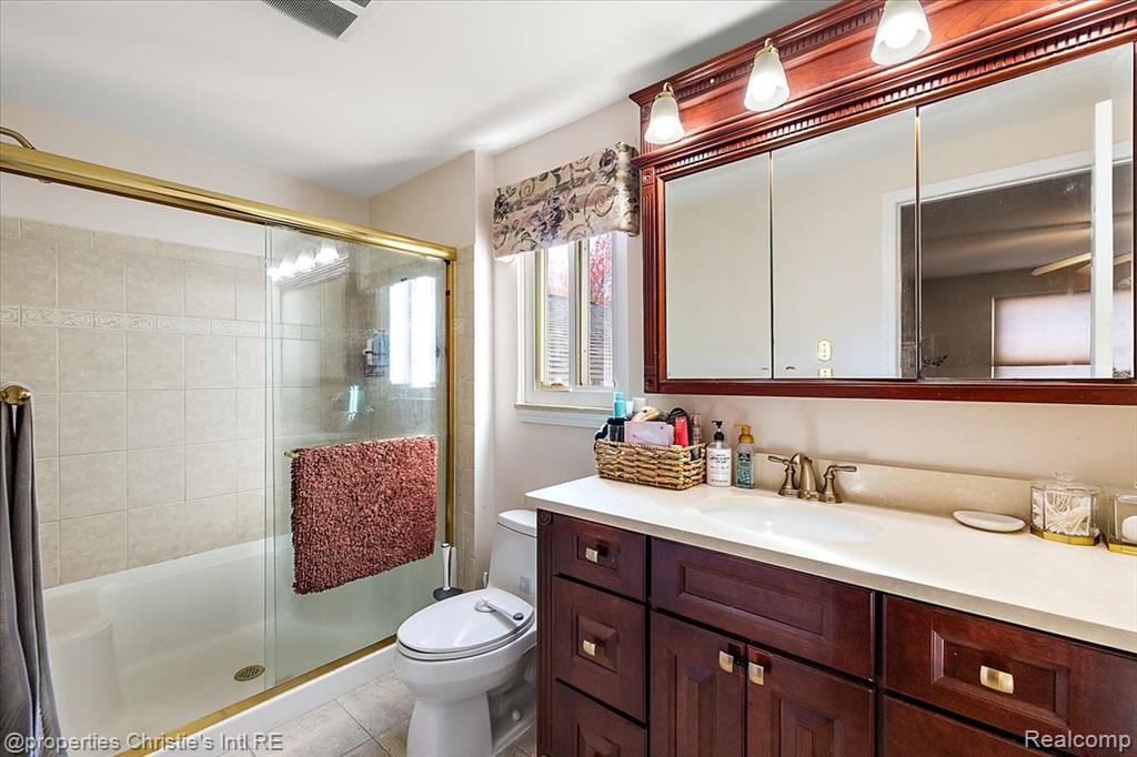 15900 Cumberland Street, Riverview, MI 48193 — Photo 34