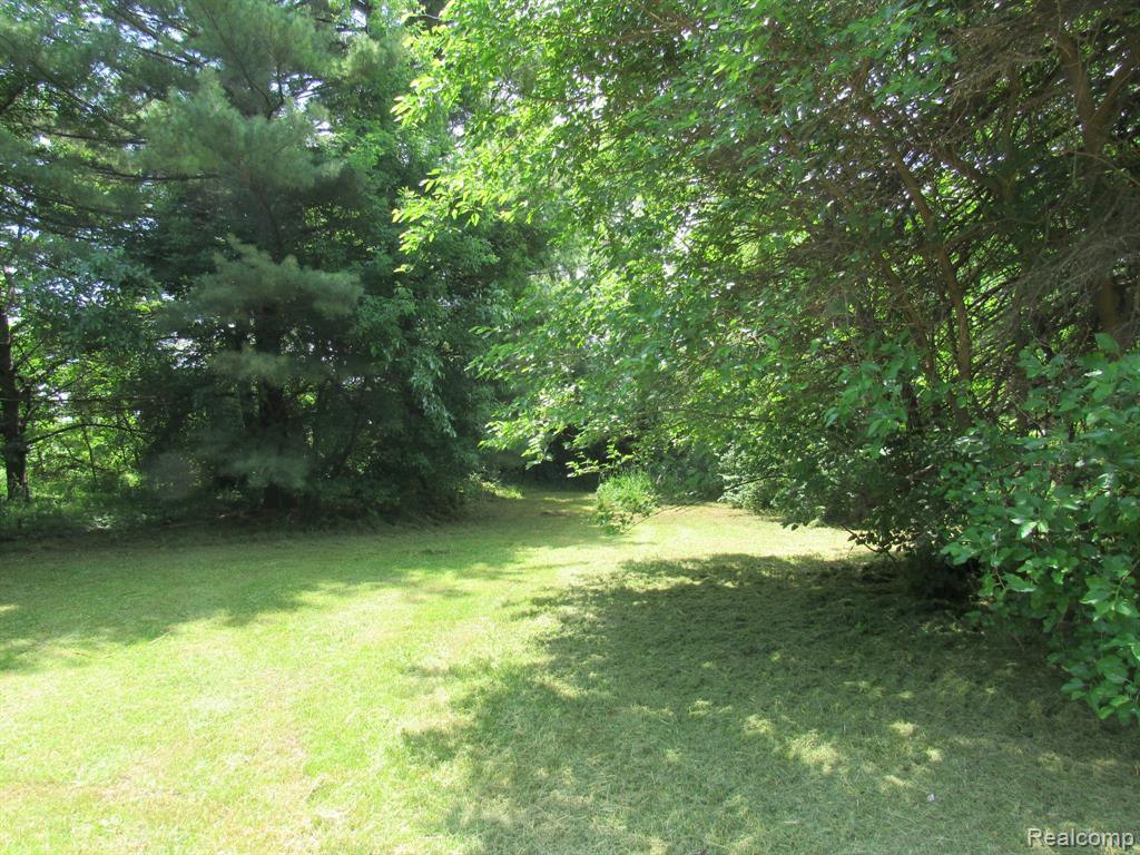 695 W Cass Avenue Road, Bay City, MI 48708 — Photo 41