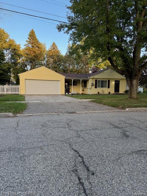 718 N Lapeer Street, Davison, MI 48423 — Photo 2
