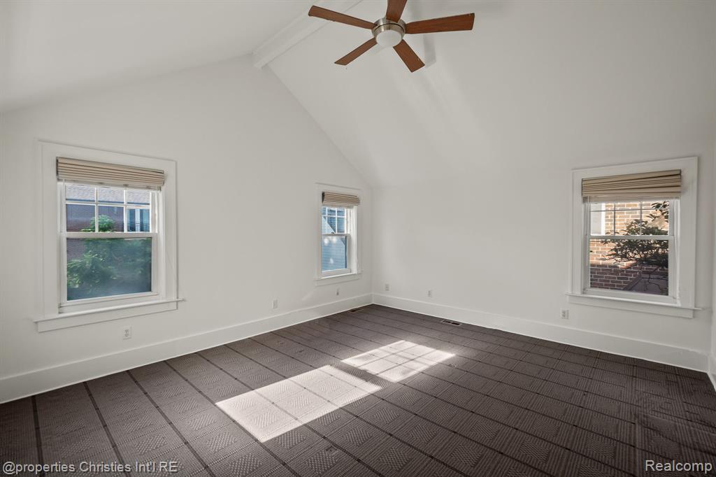 532 Wallace Street, Birmingham, MI 48009 — Photo 24