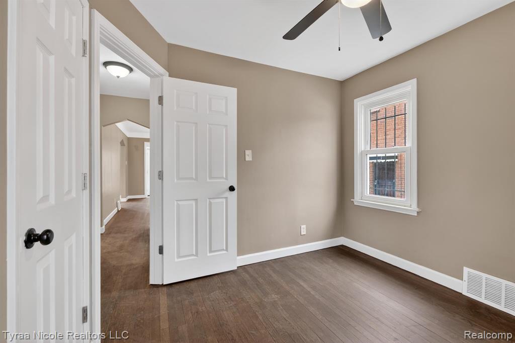 19750 Mark Twain Street, Detroit, MI 48235 — Photo 17