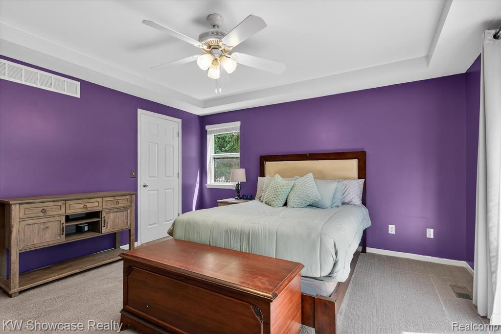 662 Tierney Avenue, Highland, MI 48356 — Photo 17
