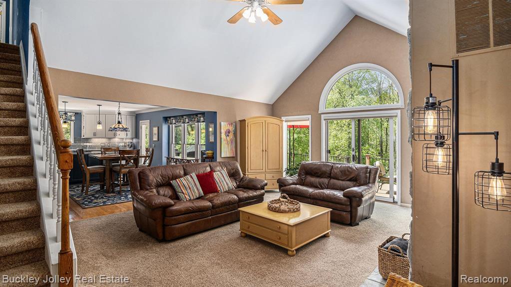 6858 CORRIGAN Drive, Brighton, MI 48116 — Photo 5