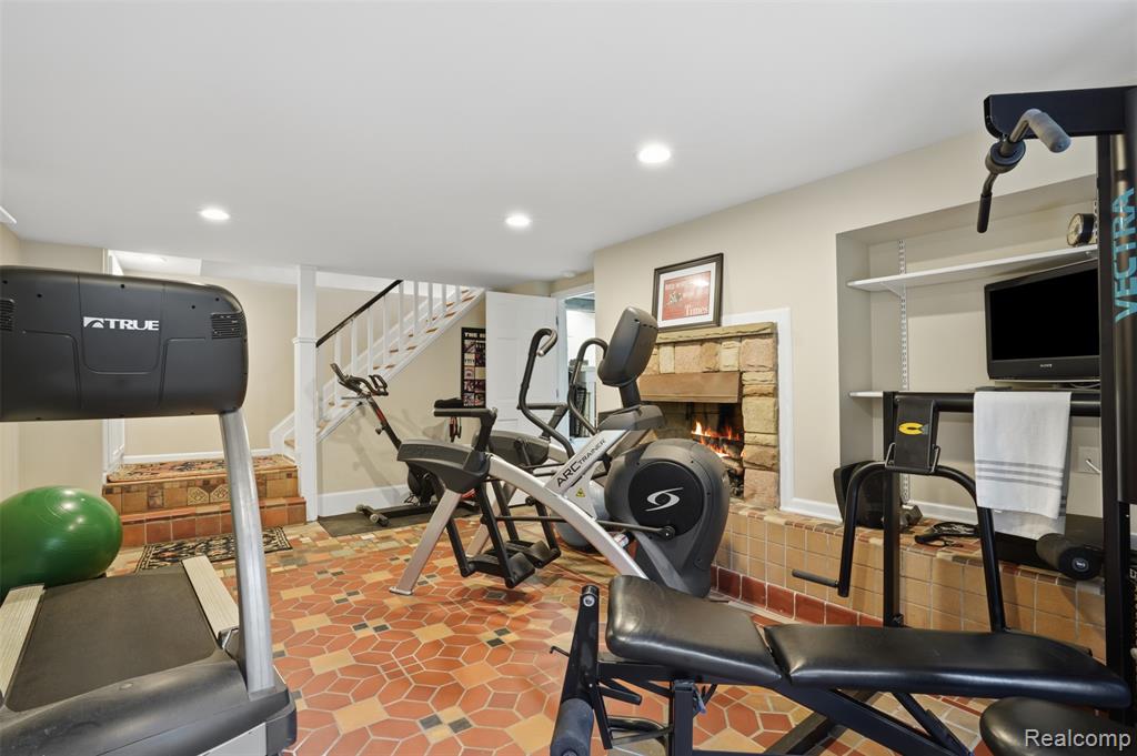 612 Brookside Avenue, Birmingham, MI 48009 — Photo 47