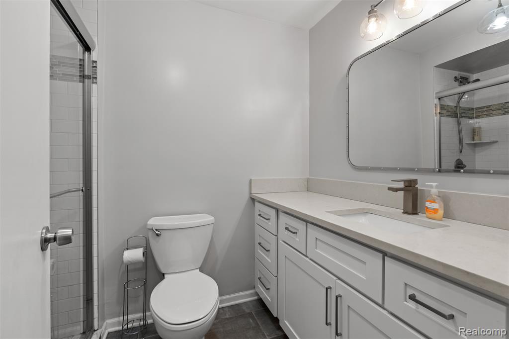 5000 Town Center Center, 306, Southfield, MI 48075 — Photo 12