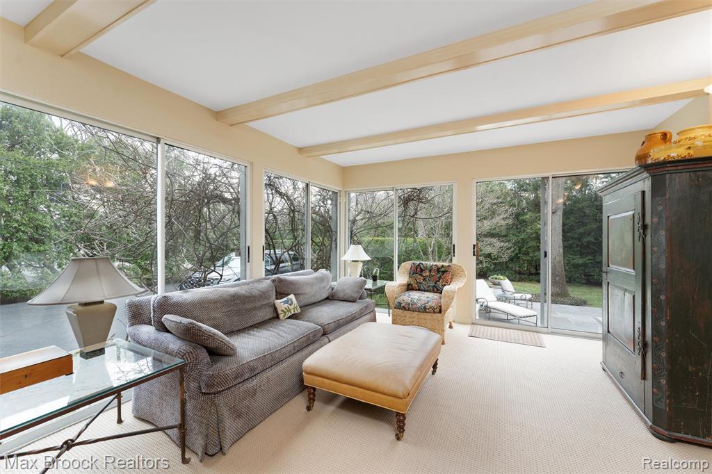 919 W Glengarry Circle, Bloomfield Hills, MI 48301 — Photo 19