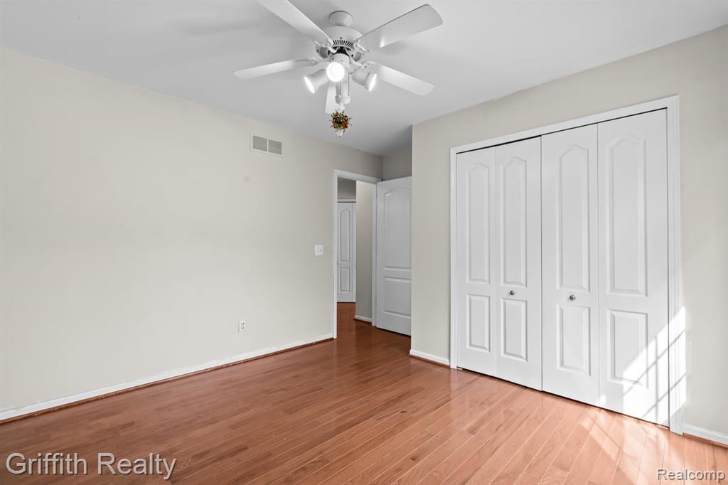 762 Elm Court, Wixom, MI 48393 — Photo 21