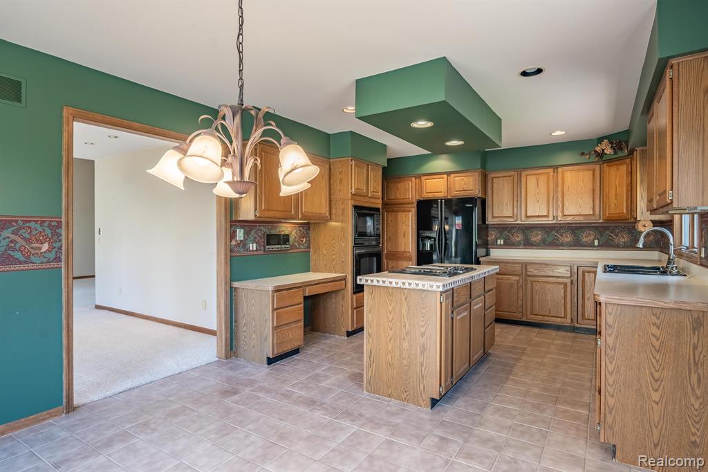 4435 OAK POINTE Drive, Brighton, MI 48116 — Photo 26