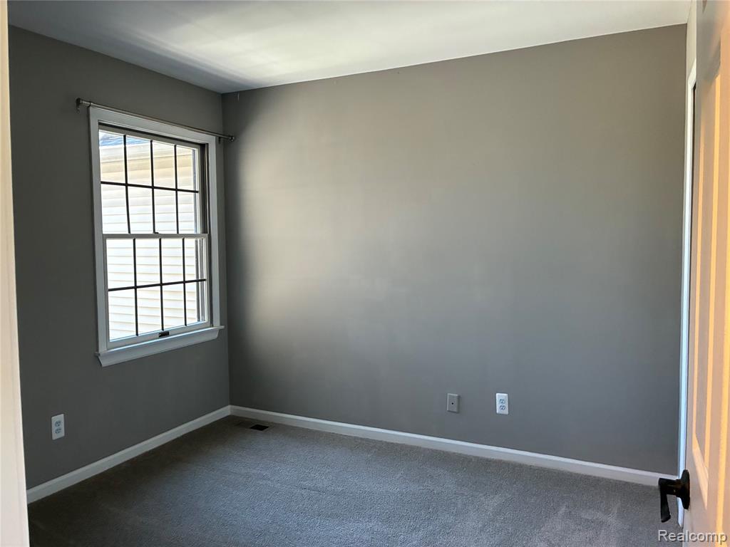 45085 Horseshoe Circle, Canton, MI 48187 — Photo 10