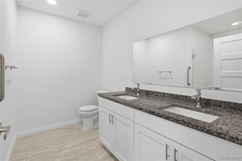 166 oak st, PH11, Wyandotte, MI — Photo 38