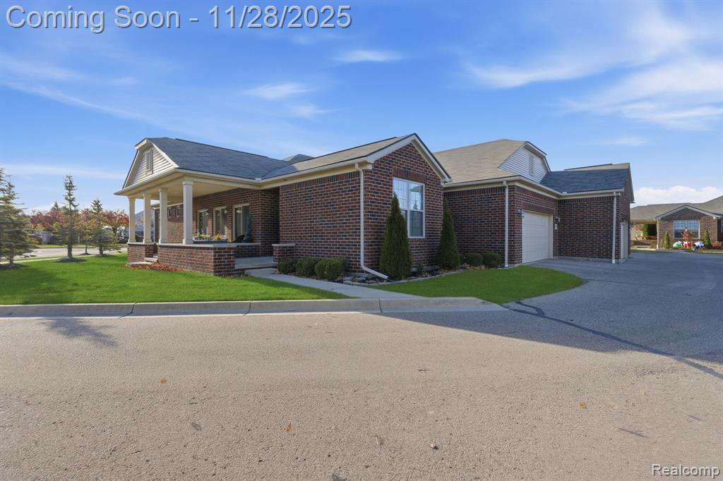 49087 Shannon Court, Macomb, MI 48042 — front exterior