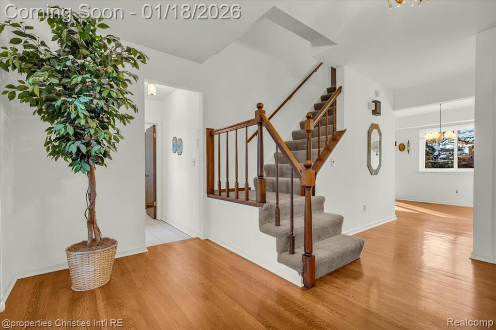 6260 Nicholas Drive, West Bloomfield, MI — Photo 4