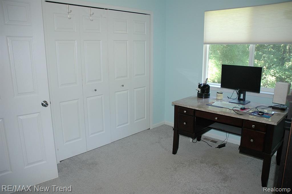 785 Pathway Drive, Howell, MI 48843 — Photo 23