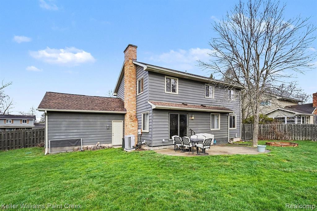 5446 Old Franklin Road, Grand Blanc, MI 48439 — Photo 31
