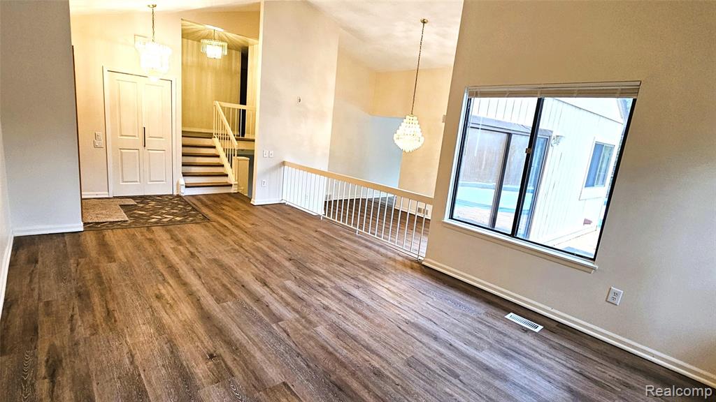 5231 Bantry Drive, West Bloomfield, MI — Photo 10
