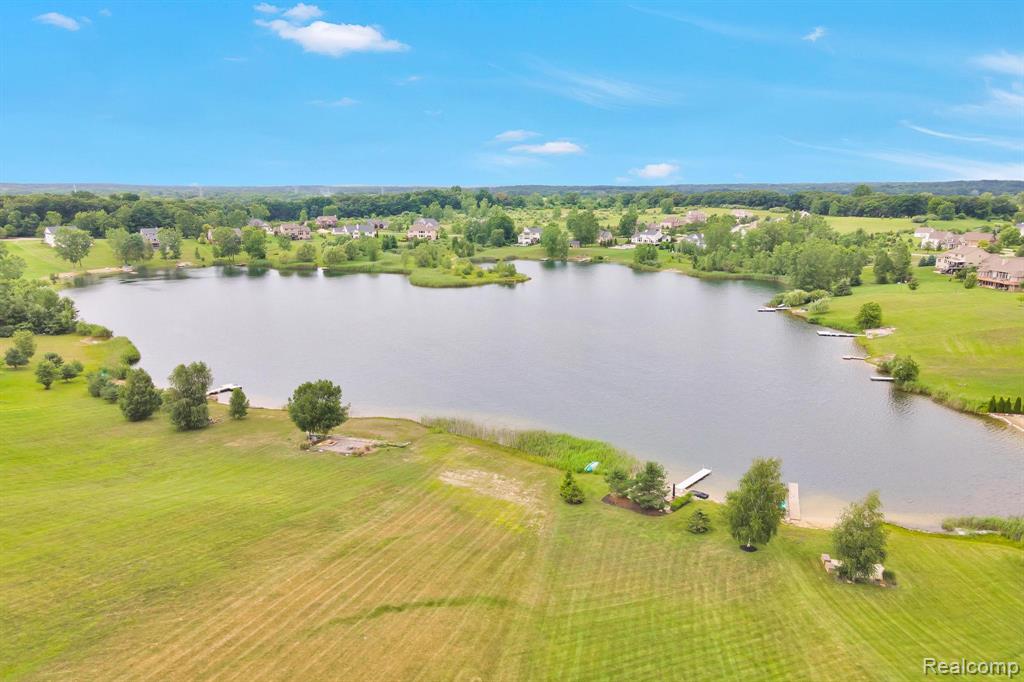 9857 Dartmouth Road, Clarkston, MI 48348 — Photo 58