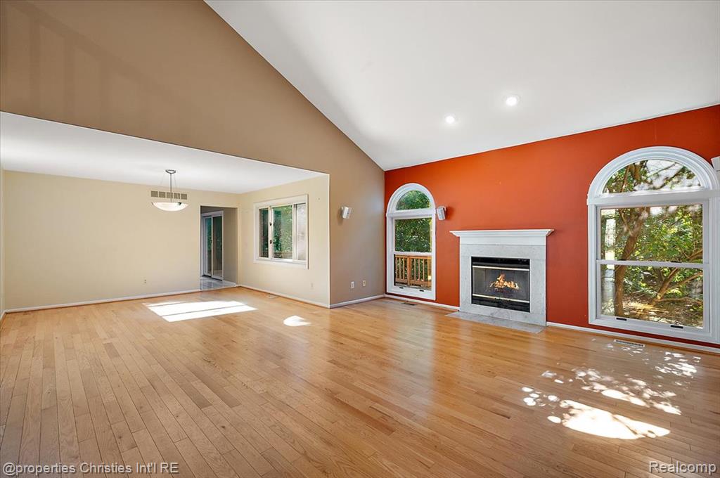 6835 High Ridge Road, West Bloomfield, MI 48324 — Photo 26